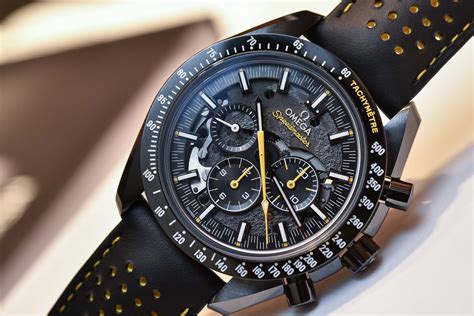 Behold the hottest watch in omega's stable, the omega speedmaster dark side of the moon. Fake Omega Speedmaster Dark Side of the Moon Apollo 8 ...