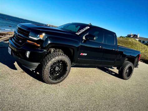 Chevrolet Silverado With X Anthem Off Road Equalizer And R Nitto