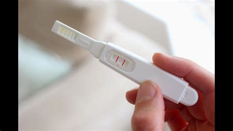 Cara penggunaan setiap jenis home pregnancy test ini bergantung pada jenis. Cara Menggunakan Test Pack yang Benar - YouTube