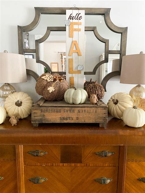 Neutral Fall Entryway Decor 2 Bees In A Pod