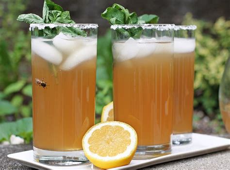 Iced Green Tea With Honey Ginger And Mint
