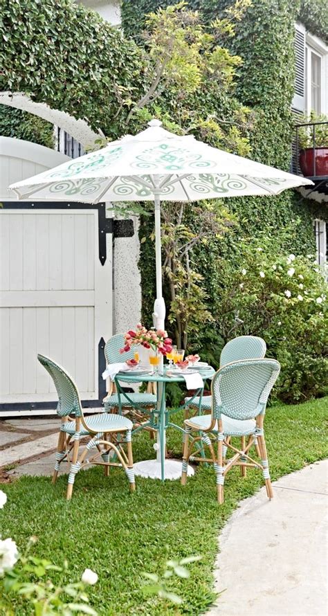 Shop our cafe chairs selection from the world's finest dealers on 1stdibs. Imitations abound. But our Paris Bistro collection was ...