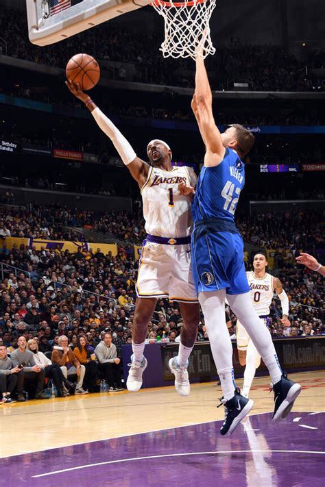 The lakers listed davis as questionable for the contest but the player himself. Photos: Lakers vs Mavericks (12/29/2019) | Los Angeles Lakers