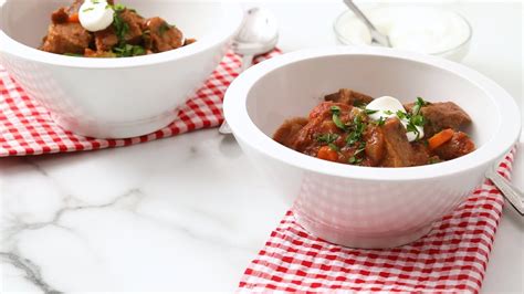 Slow Cooker Beef And Tomato Stew Martha Stewart Youtube