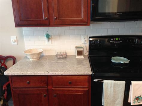 Beige granite and white cabinets also work beautifully together, although the colors are close. Best light granite for traditional cherry cabinets ...