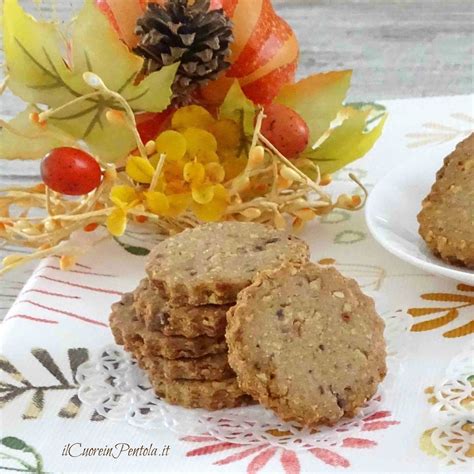 Check spelling or type a new query. I biscotti di farro, nocciole e cioccolato sono i primi ...