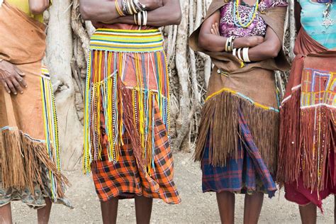 What Are The Types Of Costumes For African Dances