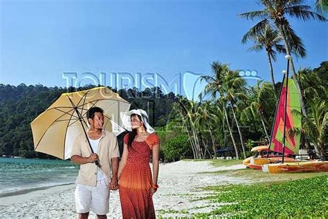 your honeymoon destination malaysia arabia weddings
