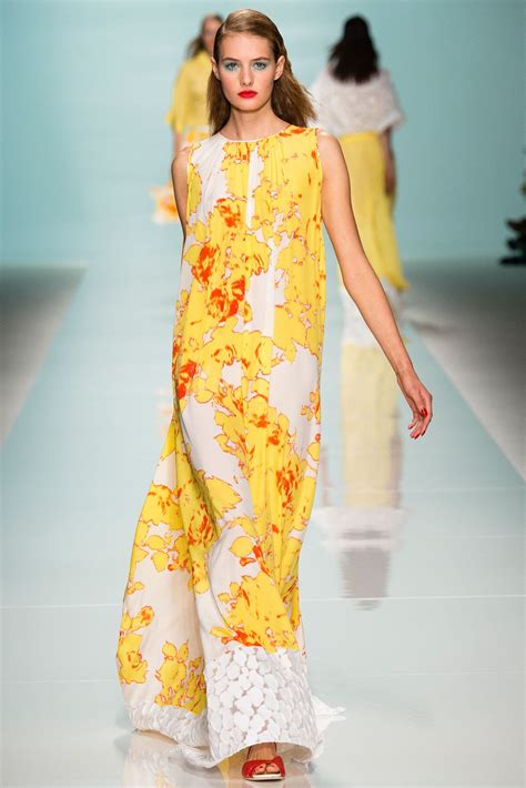 Emanuel Ungaro Spring 2015 Ready To Wear Collection Gallery Style