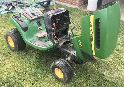 John Deere D105 Riding Lawn Mower For Parts No Engine No Deck