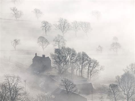 29 Photographs That Show You Why Foggy Days Are Sooooooo Special In