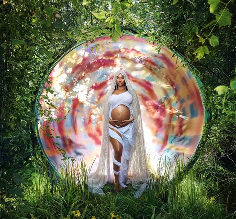 The young money barbie took photos wi. Nicki Minaj Poses As The Virgin Mary In New Pregnancy ...