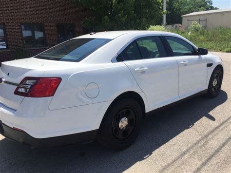 2014 Ford Taurus Police Interceptor Very Clean Awd Only 31k Miles No