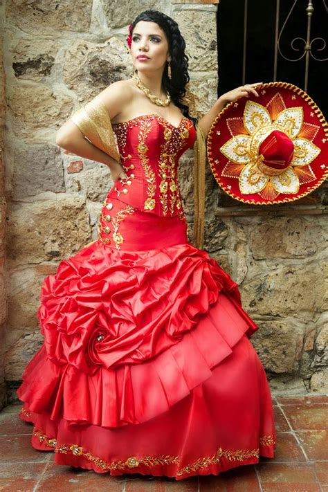 506671098a11227a28dbe36a5719d466 (720×1080) | Mexican dresses, Charro