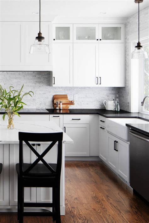Black And White Kitchen Ideas For Quartz Countertops