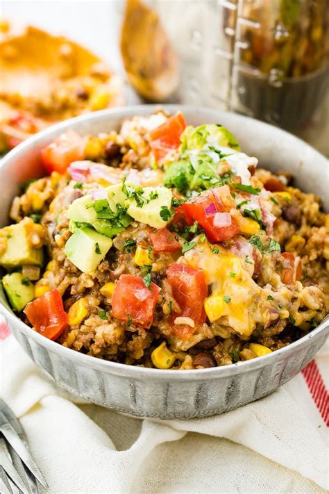 Registered dietitian carolyn o'neil tells men's fitness that you can have beef in your meals up to twice a week and still have a healthy diet. Instant Pot Ground Beef Burrito Bowls - Oh Sweet Basil