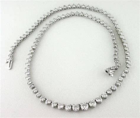 Graduated Diamond Necklace 10205
