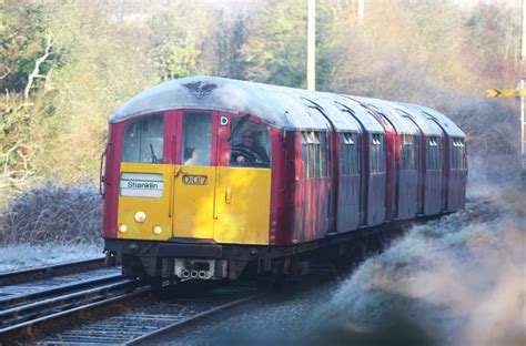 Around 200 million passengers will travel on the elizabeth line each year. REDUCED SERVICE ON ISLAND LINE TRAINS - Island Echo - 24hr ...