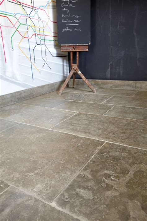 A Beautiful Lincolnshire Flagstone Blue Grey Tones With An Aged And