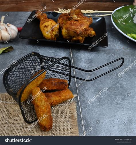 Ayam Goreng Pecel Ayam Ayam Penyet Stock Photo 2153539149 Shutterstock