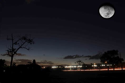 Se Ainda Existe Noite E Luar