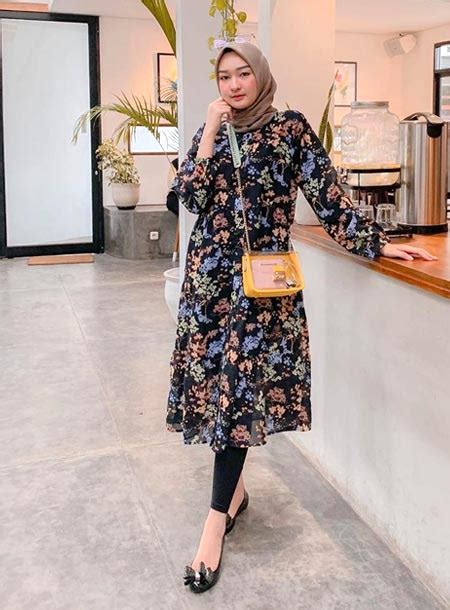 Maybe you would like to learn more about one of these? Gambar Model Baju Tunik Terbaru 2020 - Terbaik Lokal Rasa ...