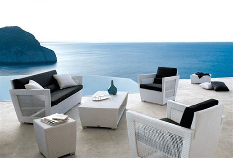 Simple Modern Contemporary Patio Backyard Outdoor Furniture With Design