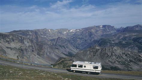 Beartooth Scenic Highway Yellowstone National Park Travel Wyoming