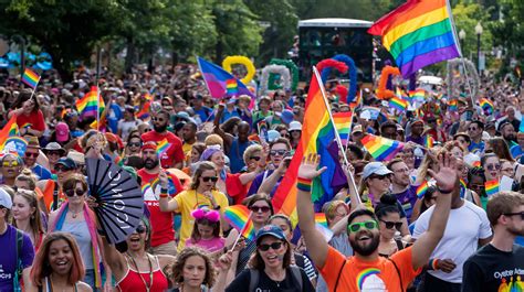 Pride Month 10 Cuốn Sách Hay Viết Về Chủ đề Lgbtq Cho Tháng Tự Hào