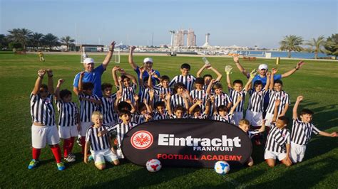 Hier findest du eine liste aller trainer des teams. Eintracht Frankfurt Training Camp Day 2 - YouTube