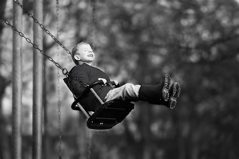 How To Photograph Your Child On A Swing
