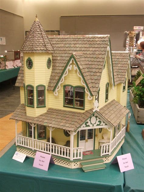 Pin On Doll Houses And Miniatures