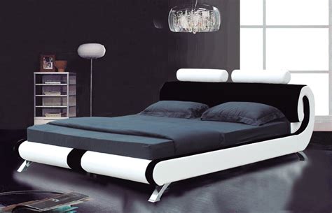 Before shopping a mattress you should decide on the size of the mattress. King Bed Dimensions: Is a King Mattress Right for You ...