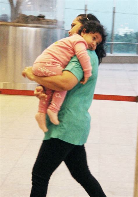 Once Again Rani Mukerji And Daughter Adira Gets Clicked By Paparazzi At The Airport See