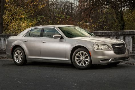 Chrysler Sedans Research Pricing And Reviews Edmunds