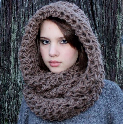 Free Crochet Pattern Hooded Cowl Web Crochet A Hooded Cowl With Cable