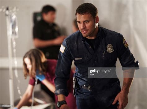 Ryan Guzman In The Searchers Episode Of 9 1 1 Airing Monday Oct 7