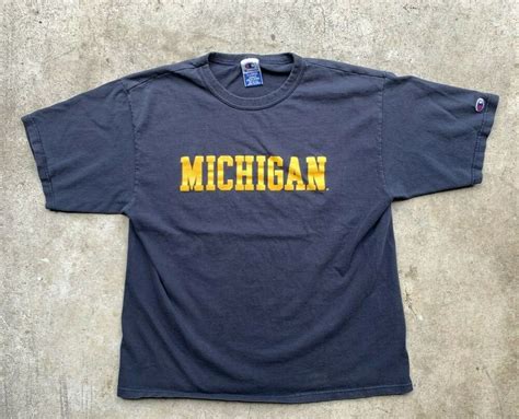 University Of Michigan Shirt Vintage Champion Sports Tee 90s Wolverines