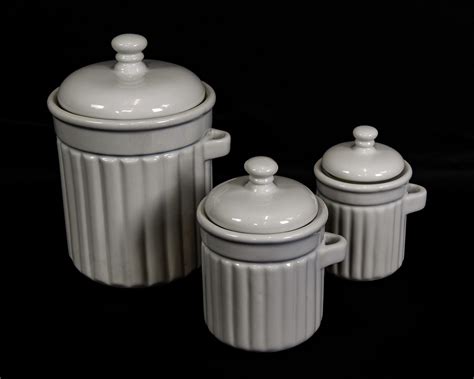 Vintage White Kitchen Canisters Like These Vintage Canister Sets