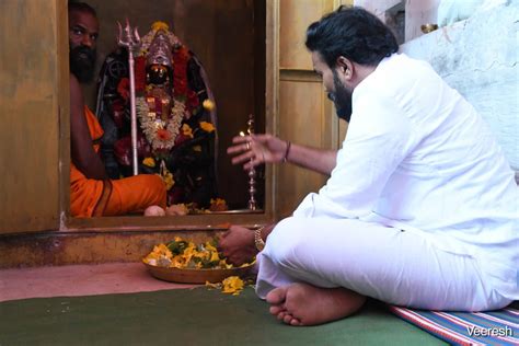 B Sriramulu On Twitter ಹಿಂದೂಗಳ ಪವಿತ್ರ ಹಬ್ಬವಾದ ನವರಾತ್ರಿ ದಿನದ ಮೊದಲ ದಿನ ಕೊಪ್ಪಳ ಜಿಲ್ಲೆ ಗಂಗಾವತಿ