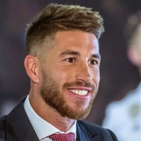 Sergio ramos hair style is a standout amongst the most well known soccer player hair styles on the planet. 50 Sergio Ramos Cortes De Pelo » Largo Peinados