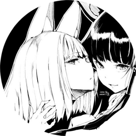 Aesthetic Black And White Matching Pfp Vanilla Wallpaper