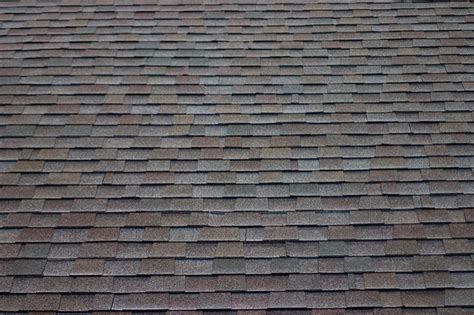 While they're still incredibly common, these shingles are beginning to decrease in. 3-Tab Shingles vs. Dimensional (Laminate) Shingles ...