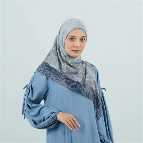 jual deenay latisha orion blue ori kerudung hijab jilbab segi empat segiempat voal motif denay
