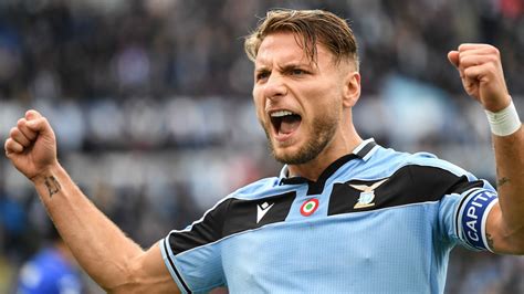 From old french immobile, from latin immōbilis. Immobile participe au tournoi FIFA 20 des joueurs de ...