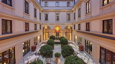 Migliori Hotel Di Lusso 2021 Secondo Forbes Milano Ne Ha Ben 12 In Cl