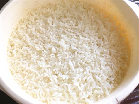 Why Reheating Rice Can Give You Food Poisoning