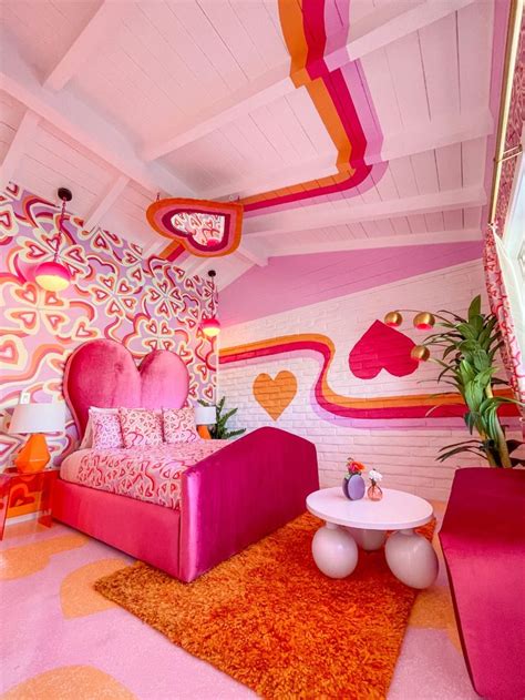 Trixie Motel Queen Of Hearts Room Reveal Colorful Room Decor Retro