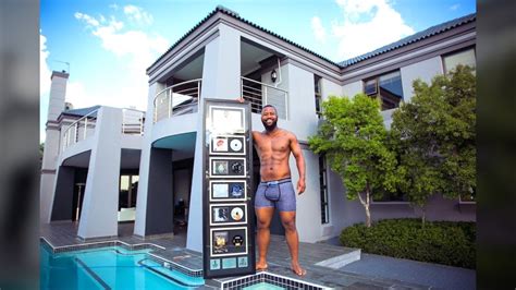 10 Luxurious South African Sa Celebrity Houses Celebrity News