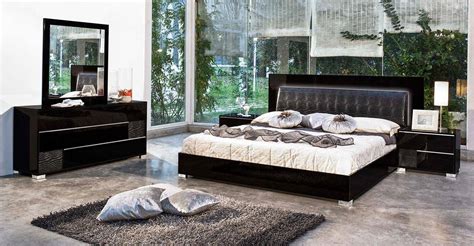 For a dramatic focal point in a bedroom, rely on the deep hues of the roberto leather bed which elegantly. Made in Italy Leather Modern Bedroom Sets feat. Lighting ...